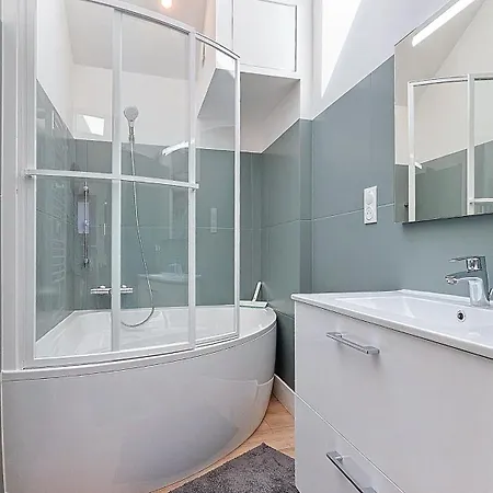 Residence Du Theatre, Appartements Avec Ou Sans Spa Moulins  Exterior photo